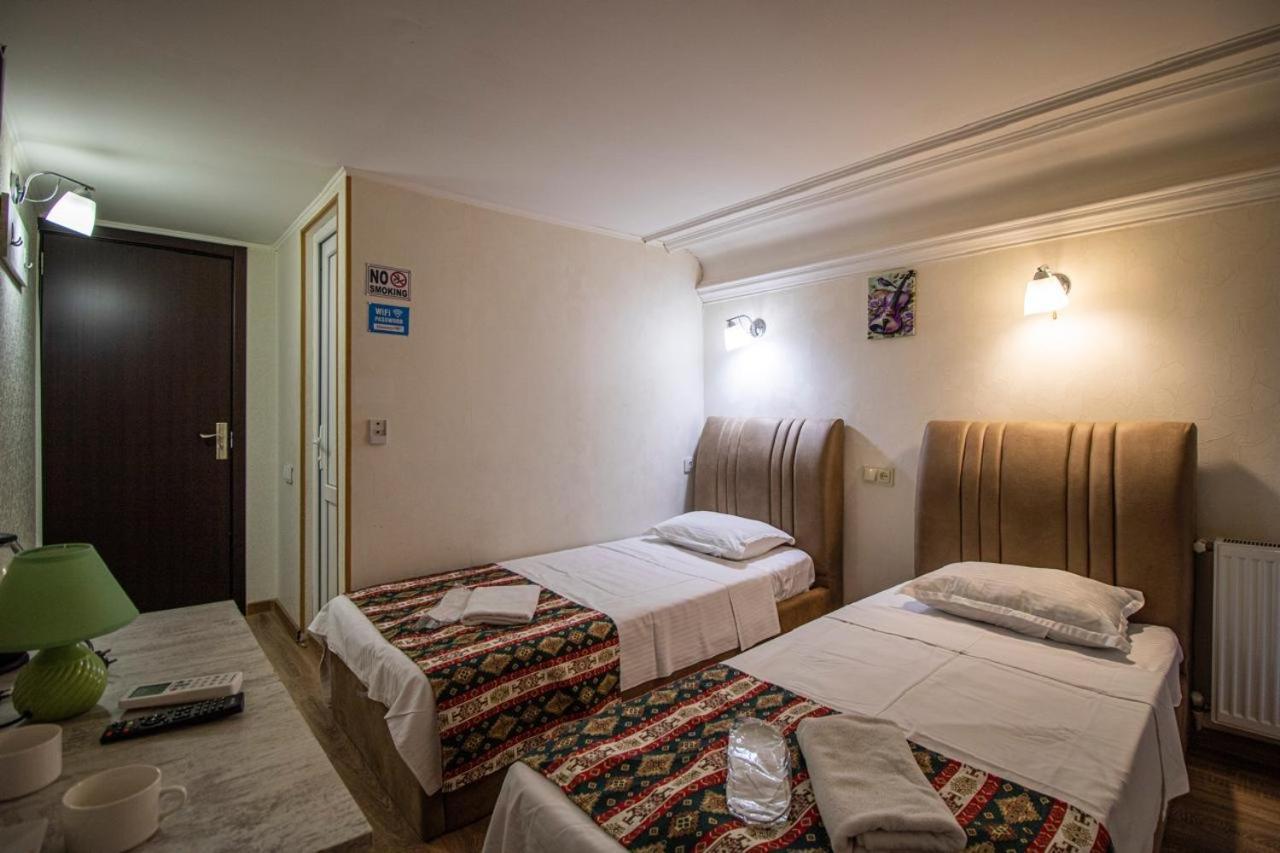 Hotelharmony Tbilisi Bagian luar foto
