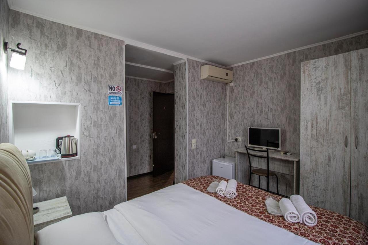 Hotelharmony Tbilisi Bagian luar foto